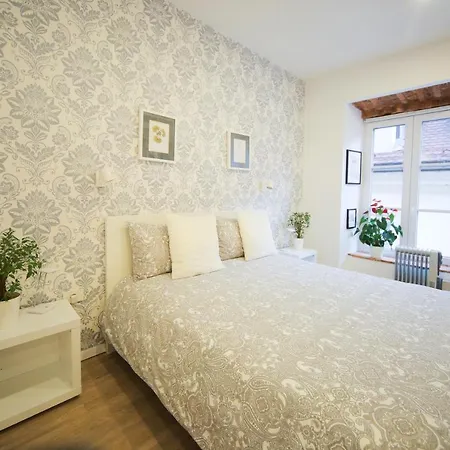 Unique Apartamento *